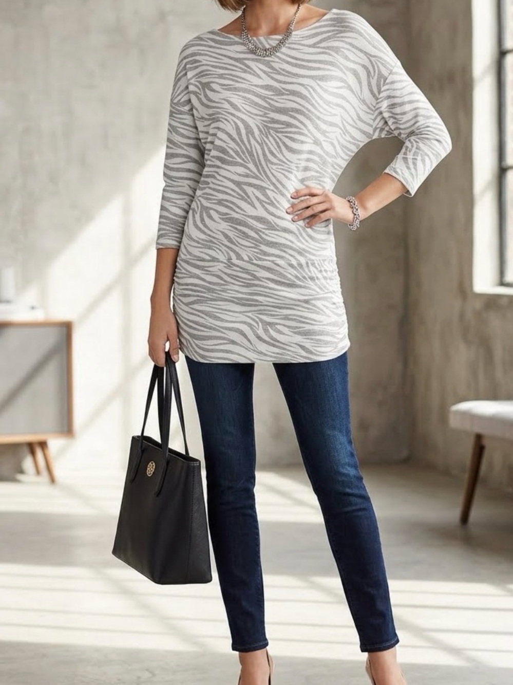 White House Black Market Grey Zebra Print Ruched Tunic Top / Mini Dress 0380